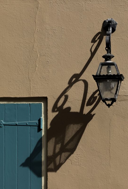 Exterior Light Repair in Alpharetta, GA