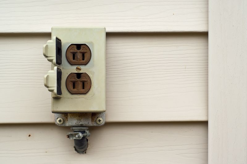 Outdoor Plug Installation in Heber City, UT